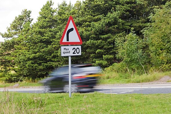 Lawyer explains drivers' rights if overgrown hedges are to blame for a speeding fine