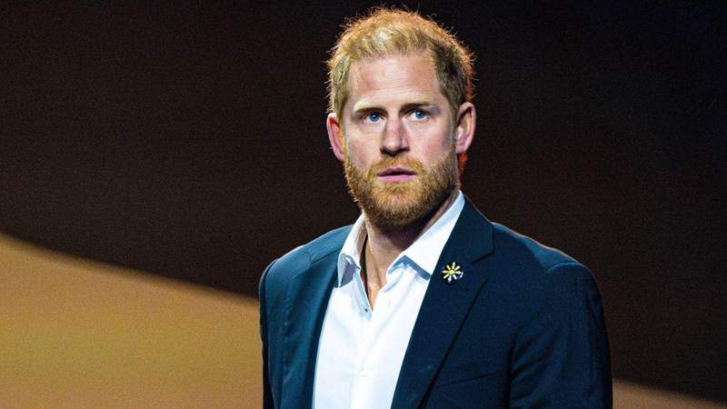 New Photo - Prince Harry Is 'Just as Angry' as When He Left Britain and Still Wants Apology: Report