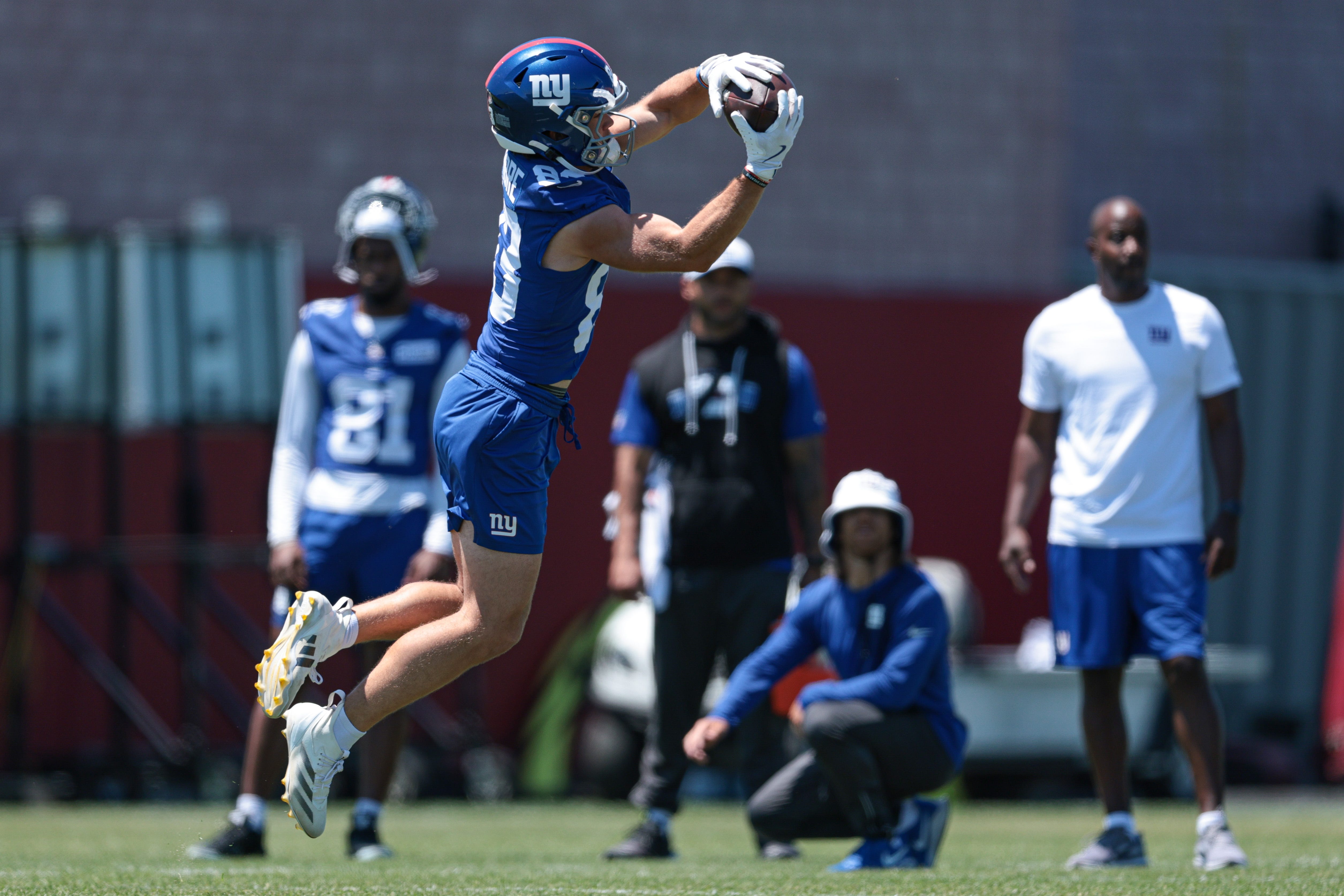 New York Giants signing WR Dalen Cambre to 53-man roster