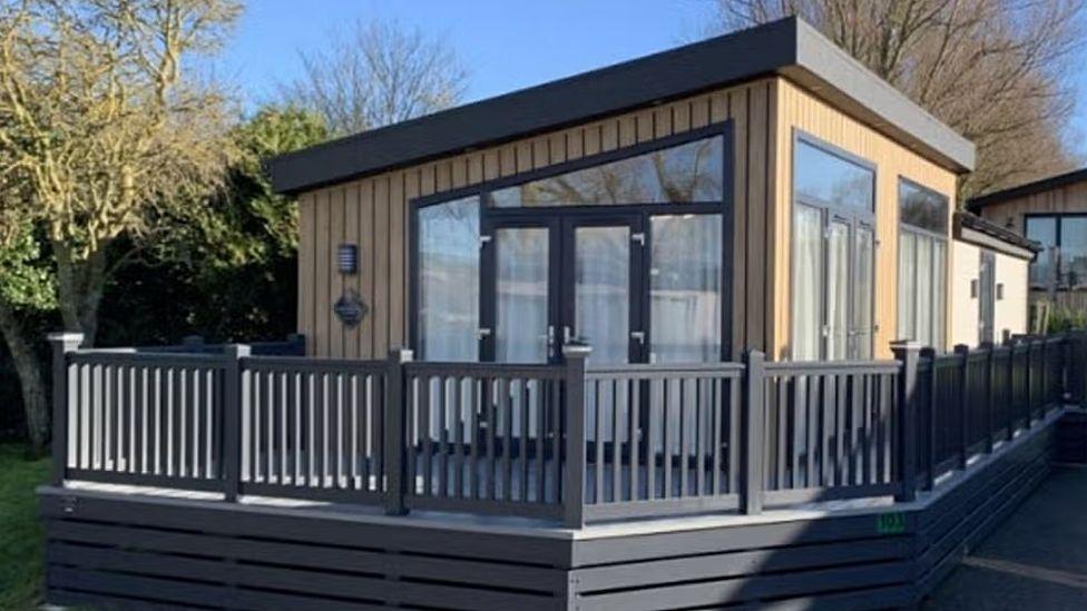 Holiday park expansion plan sparks backlash - AOL