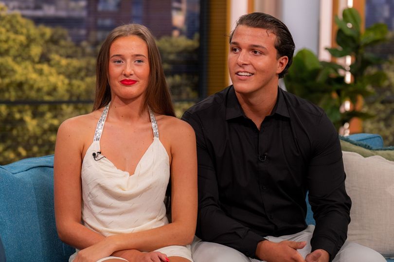I’m A Celebrity spinoff 'chaos' as Venezuela Fury and Noah Price dramatically quit - AOL