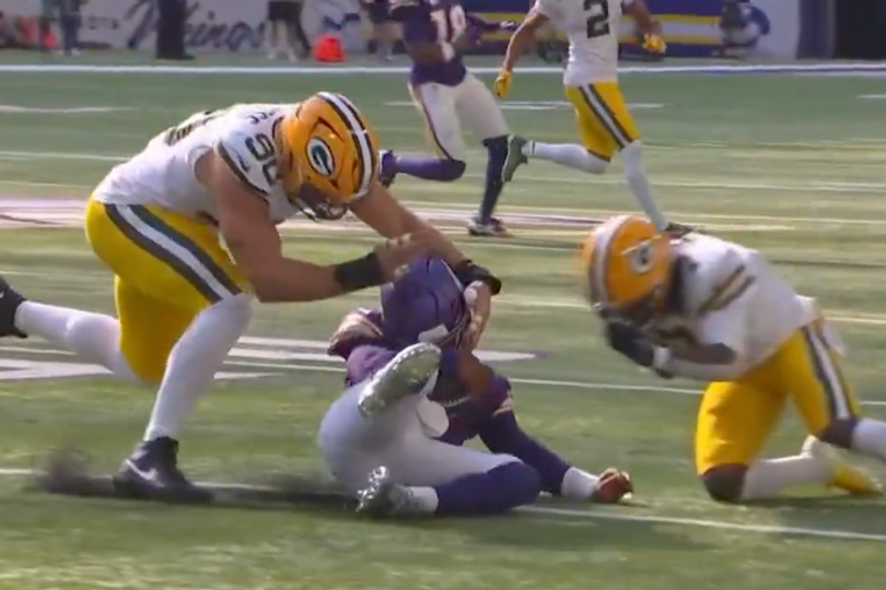 Kyler Murray teammates immediately call for medical help as Vikings QB hurt after brutal hit