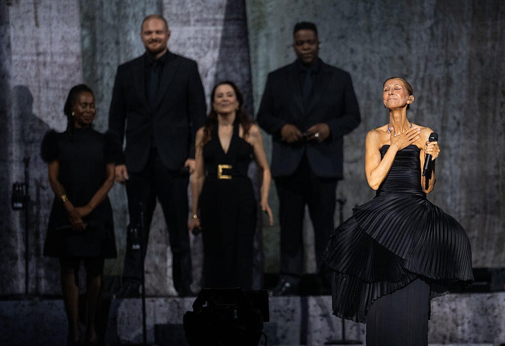 New Photo - Celine Dion overcomes rare neurological disorder to perform first concert in 6 years