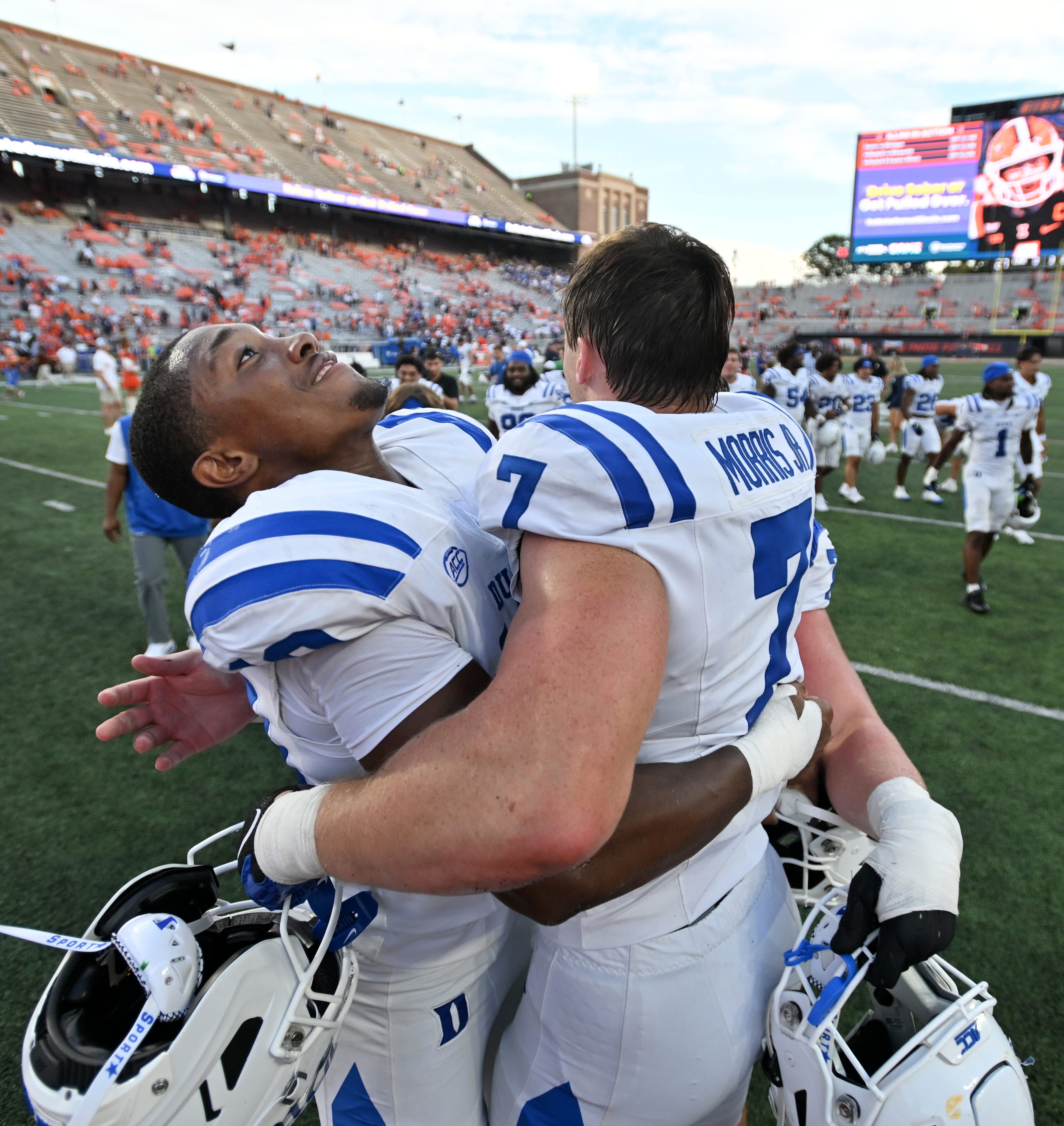 Duke football PFF grades | See how Blue Devils graded vs. Illinois - AOL