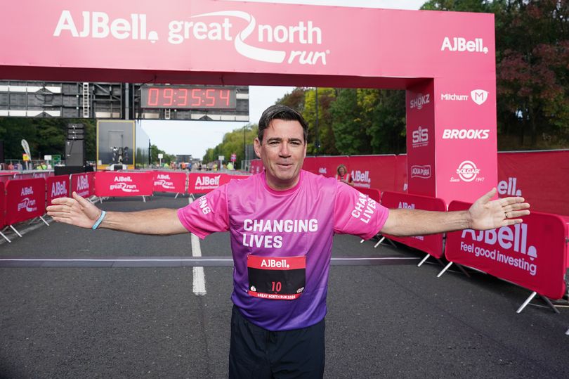 Andy Burnham taking part in Great North Run to raise funds for homeless charity