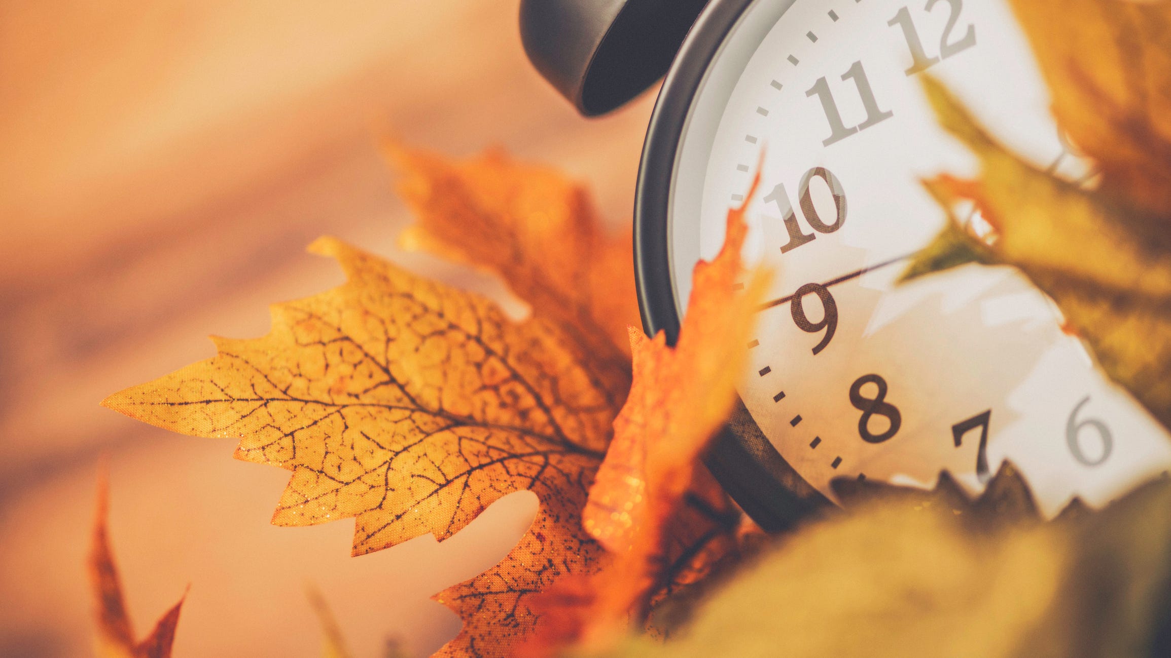 When do clocks fall back in California? Here's the 2026 date - AOL
