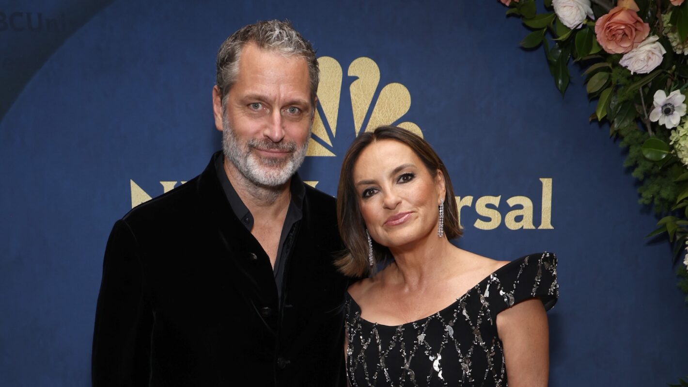 A Deep Dive Into Mariska Hargitay & Husband Peter Hermann's Marriage