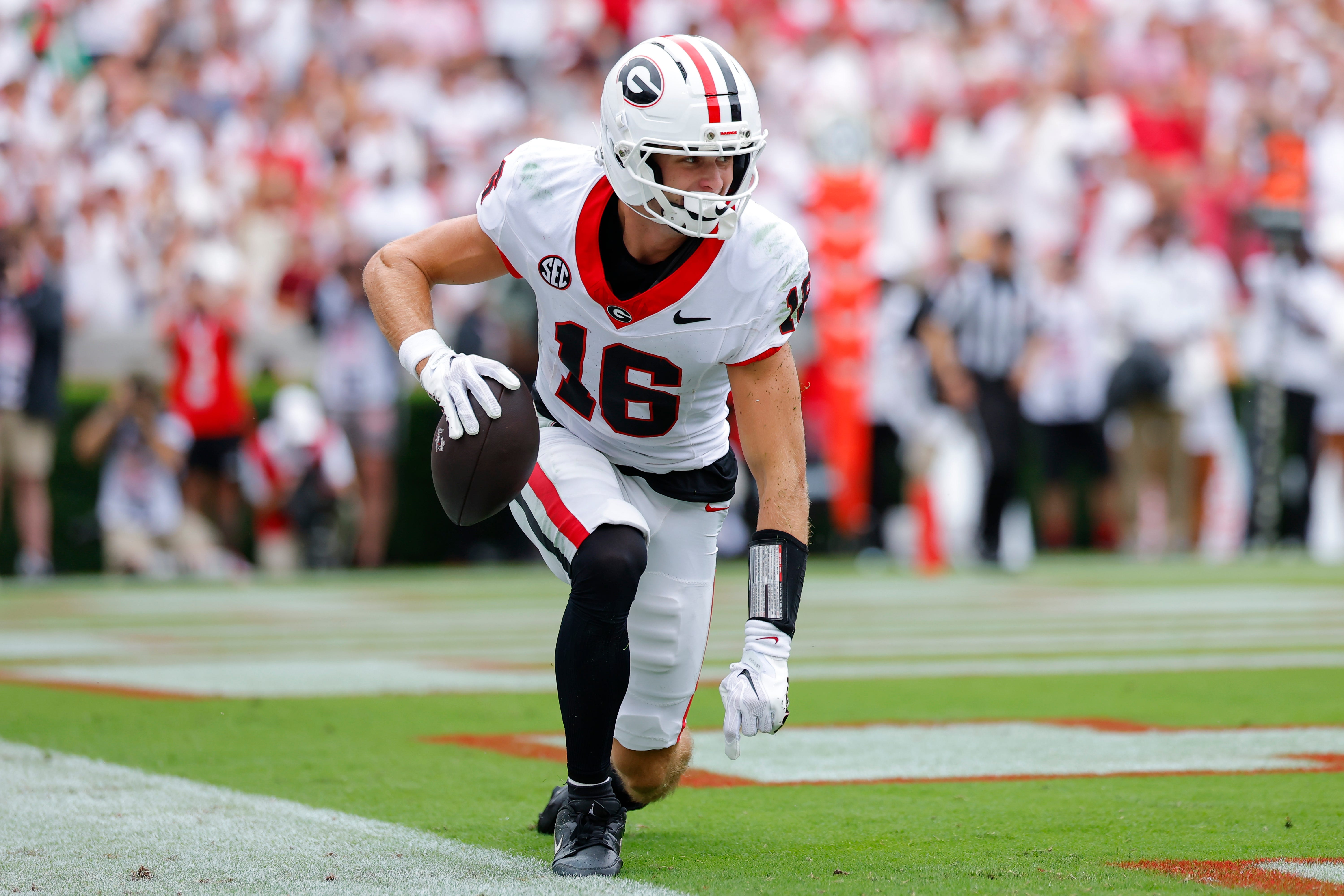 When does Georgia play Arkansas this week? Game time, date, TV, streaming