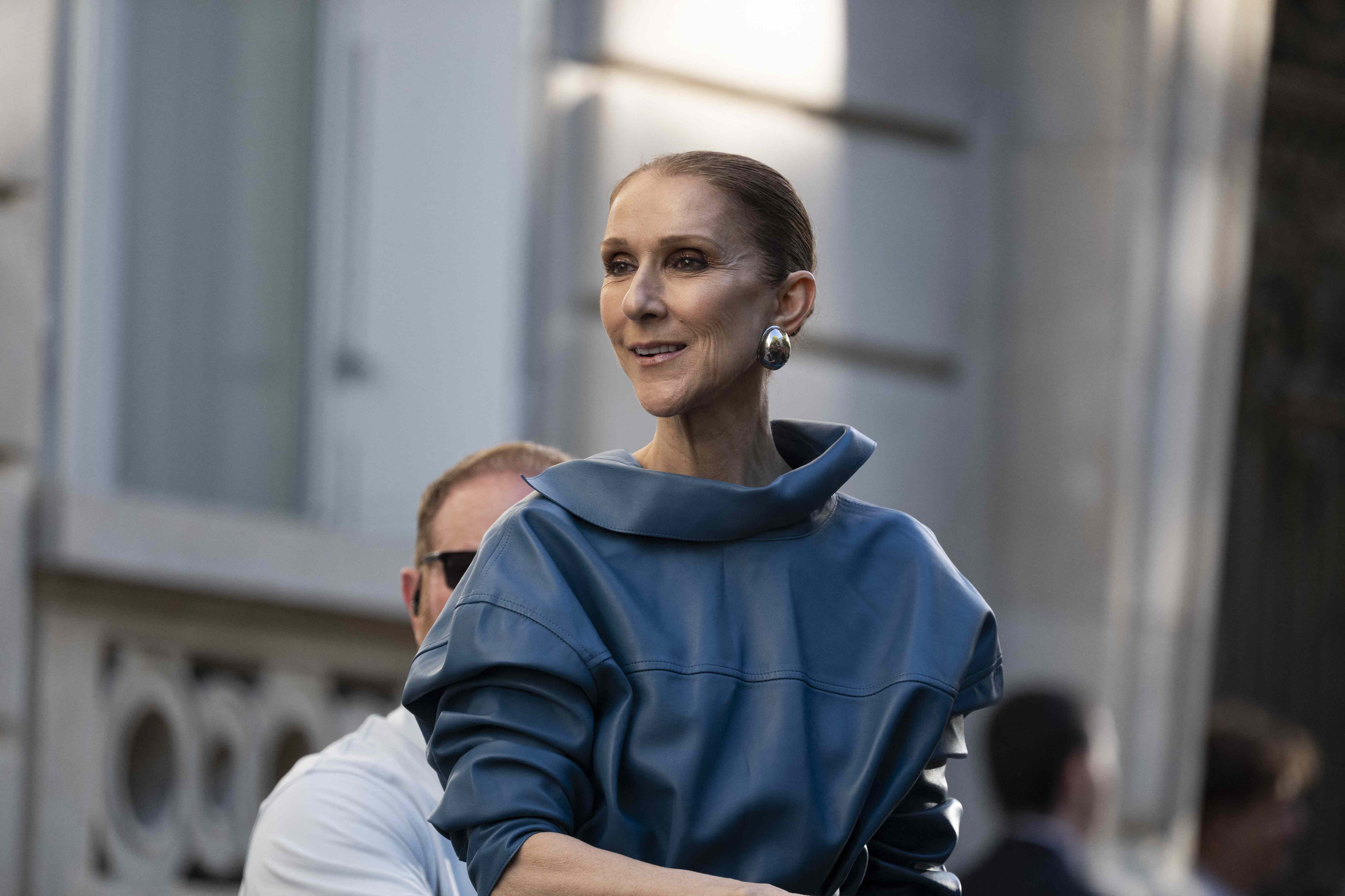 Celine Dion Wows in a Massive, 10-Carat Diamond Necklace During the First  Night of Her Paris Concert Series - AOL