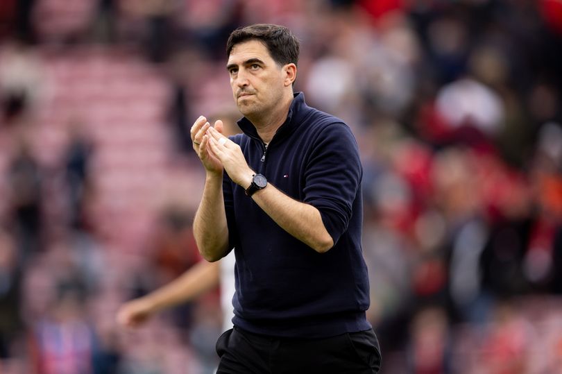 Liverpool guaranteed to be without four players for Tottenham as Andoni Iraola gives injury update