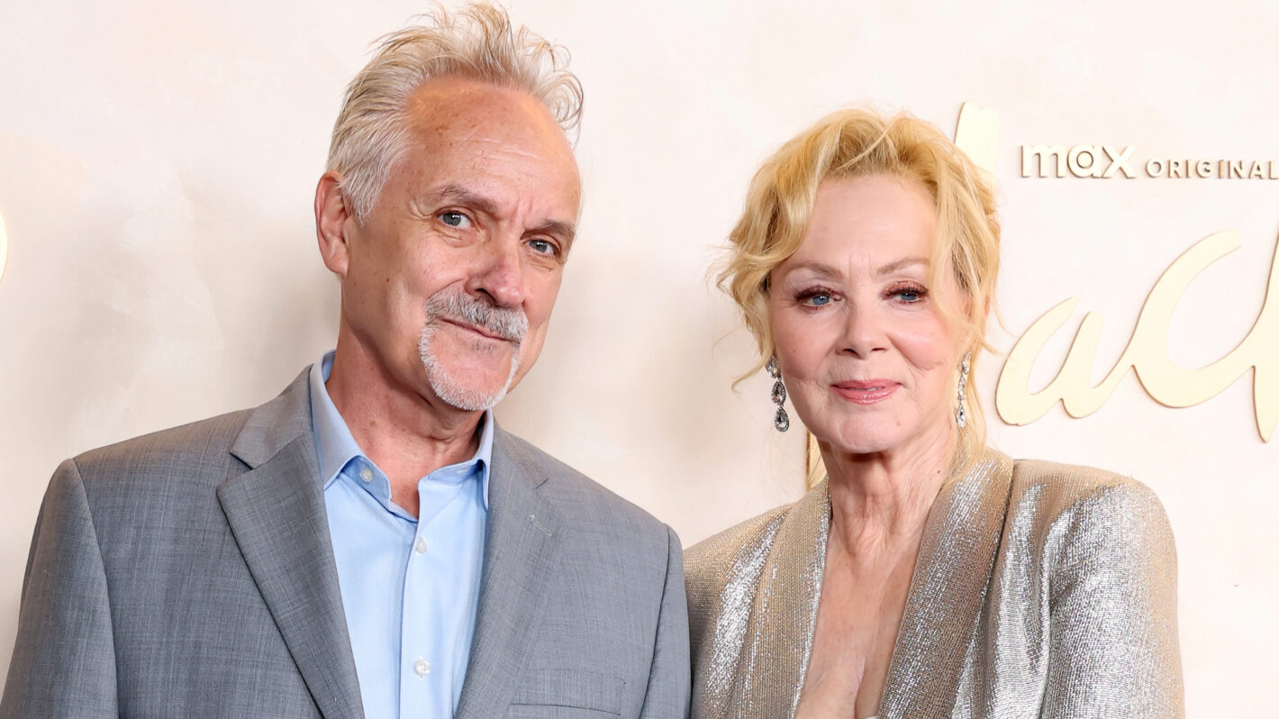All About Jean Smart's Boyfriend & Her Relationship History