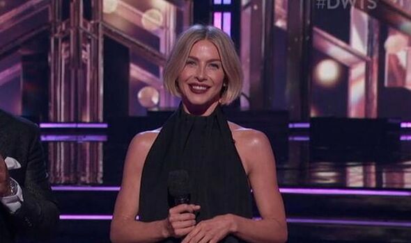 DWTS جوليان هوغ