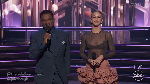 DWTS 'جوليان هوغ وألفونسو ريبيرو