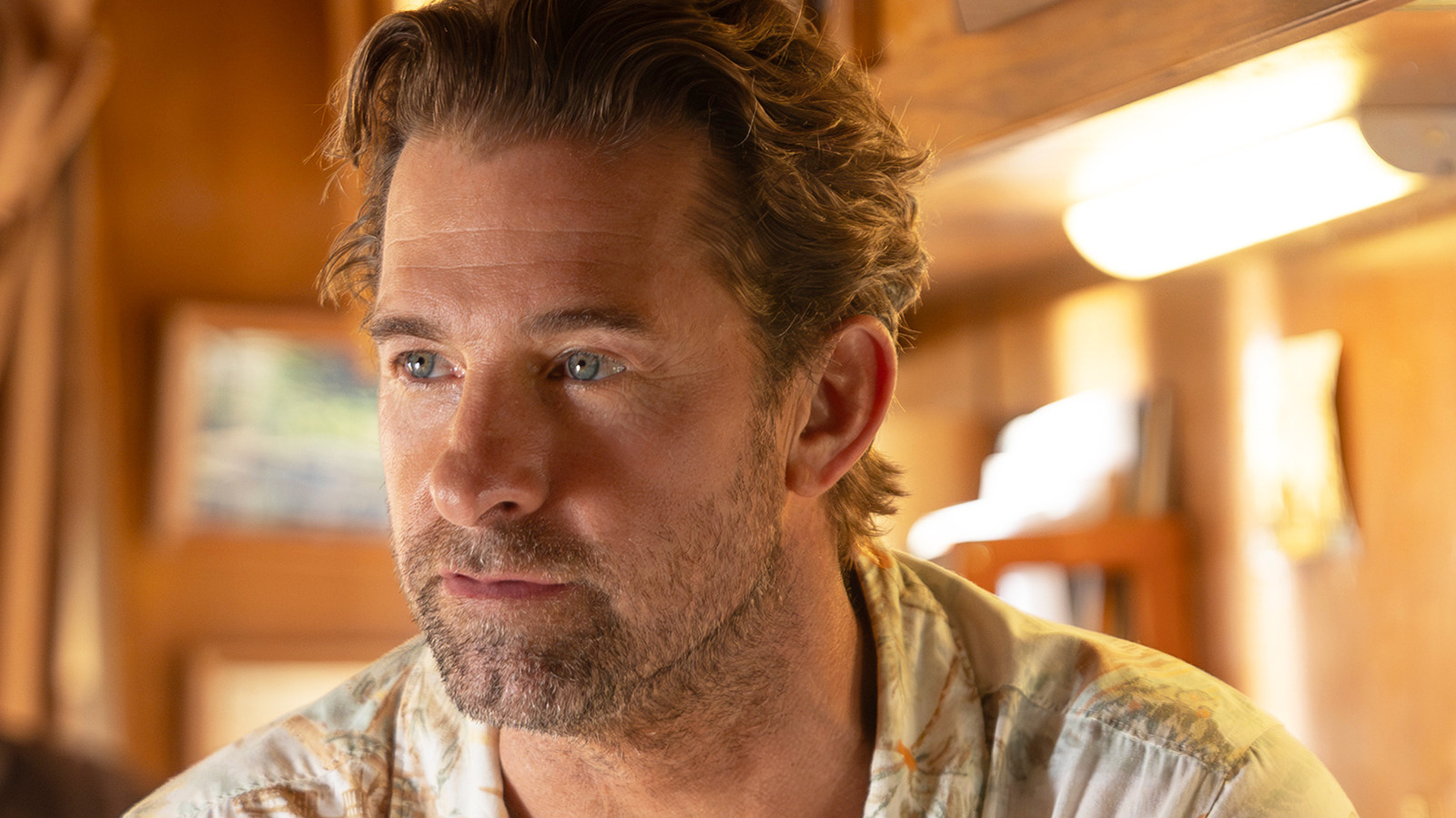 Abc Grade R R.J. Decker Season 2 Premiere: Scott Speedman Breaks Down R.J. And Emi ...