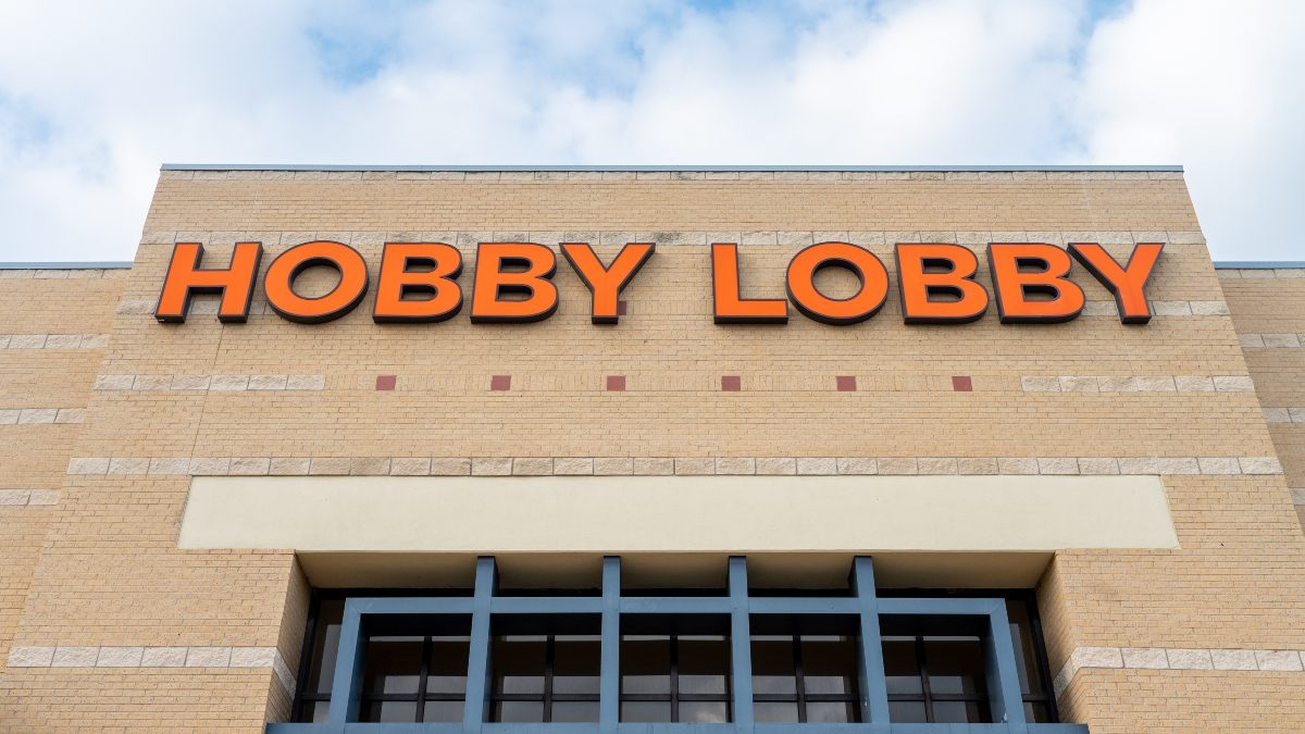 Hobby Lobby Has $2 Fall Decor—Fill Your Home With Affordable Accents Ahead of Au...