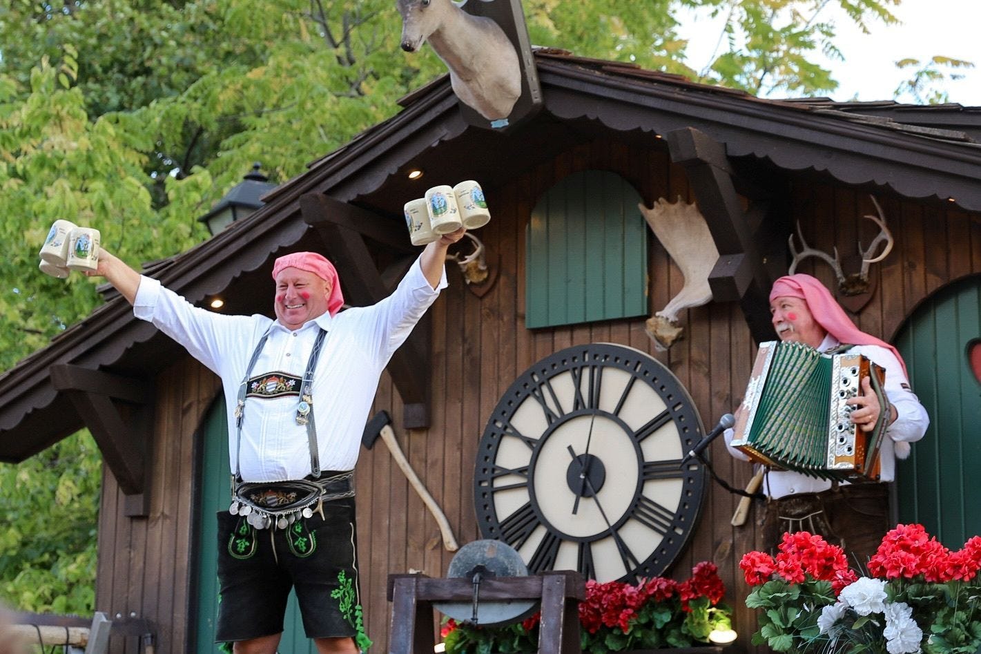 Germans brought Oktoberfest to Wisconsin. Here's the history - AOL