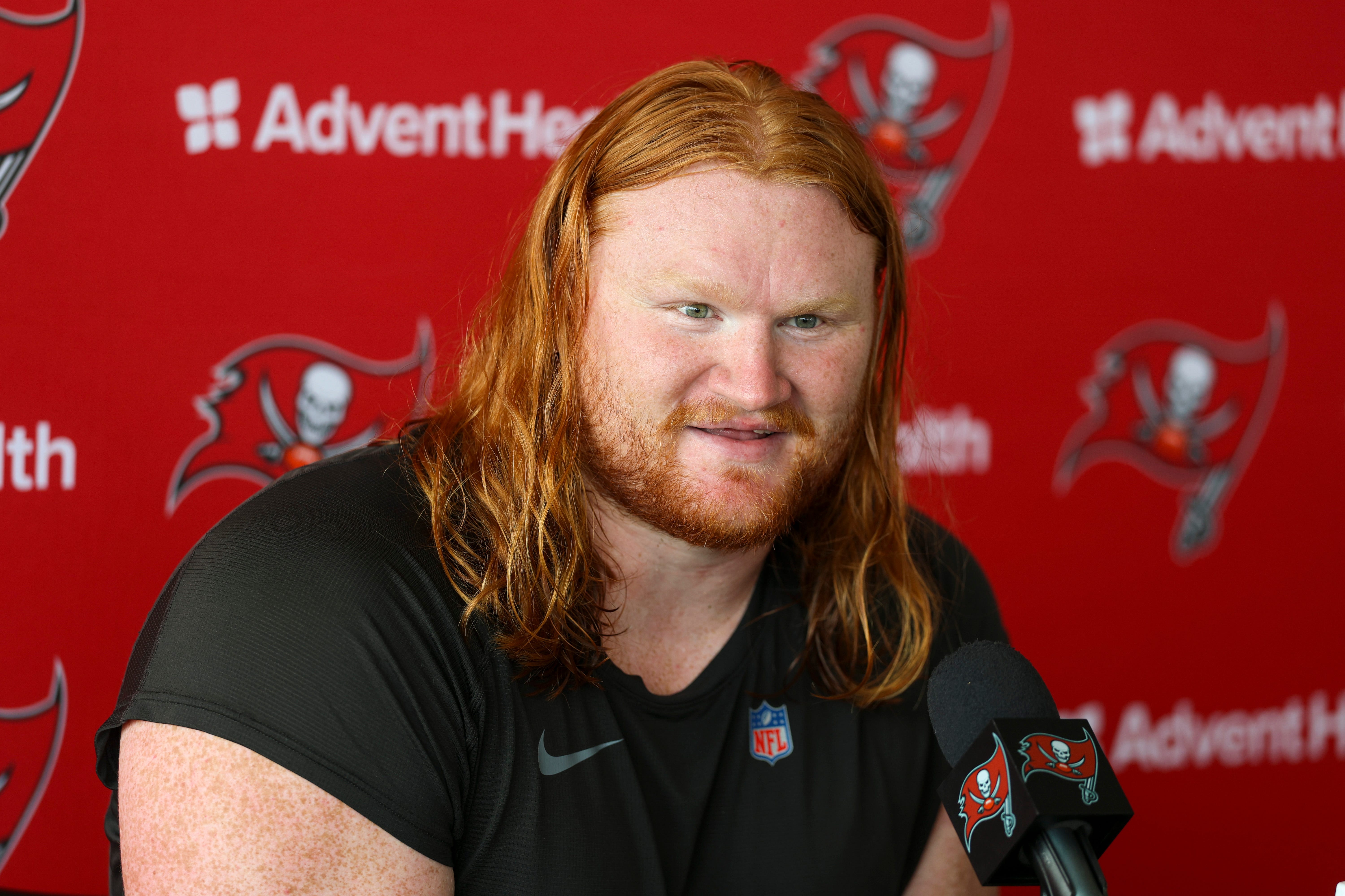 PFF ranks Bucs offensive line among NFL’s top three - AOL