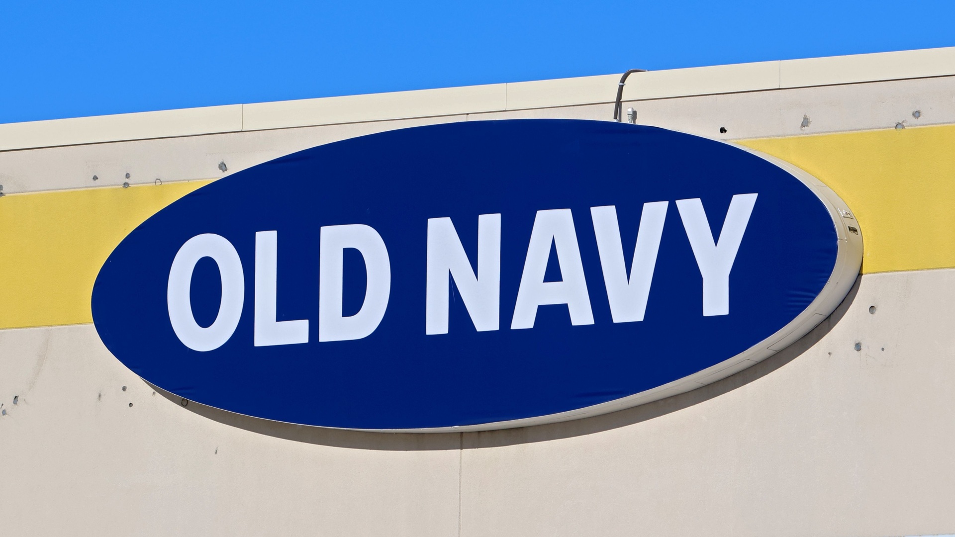 10 Old Navy Pieces That Create a J.Crew-Inspired Capsule Wardrobe for Under $300