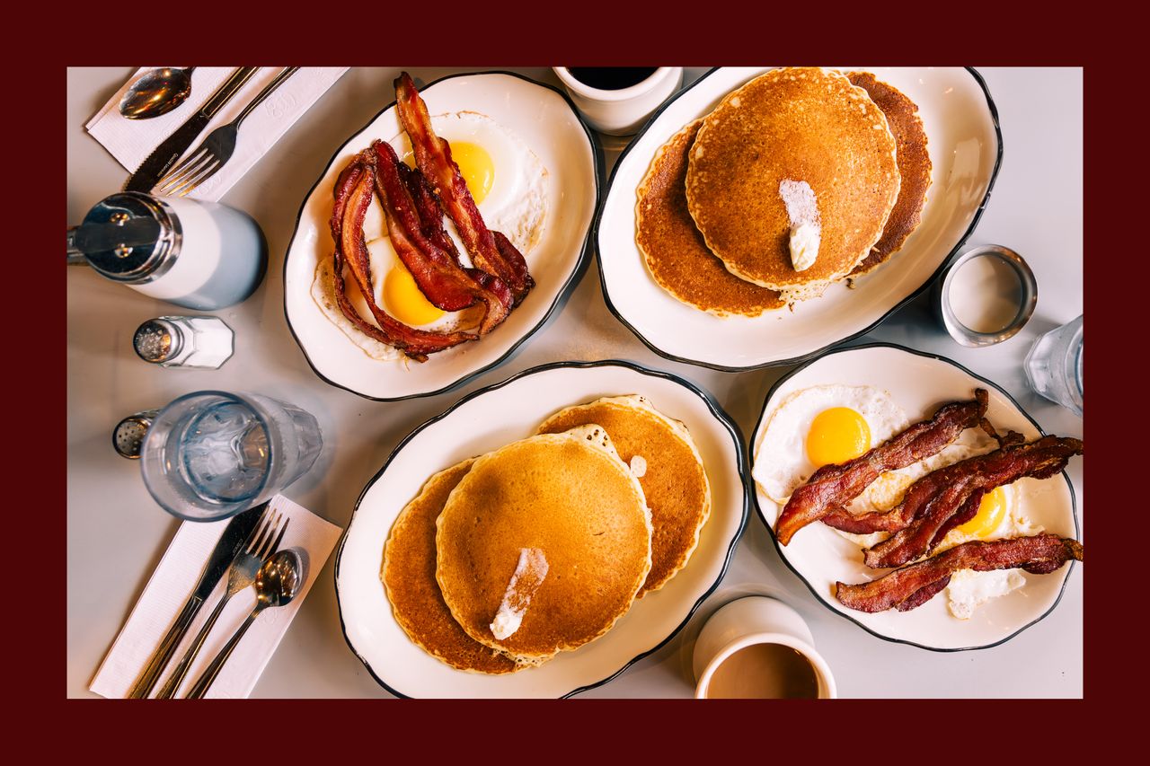 The Fluffy Pancake Secret Chefs Swear by: Why Real Buttermilk Outperforms Box Mixes