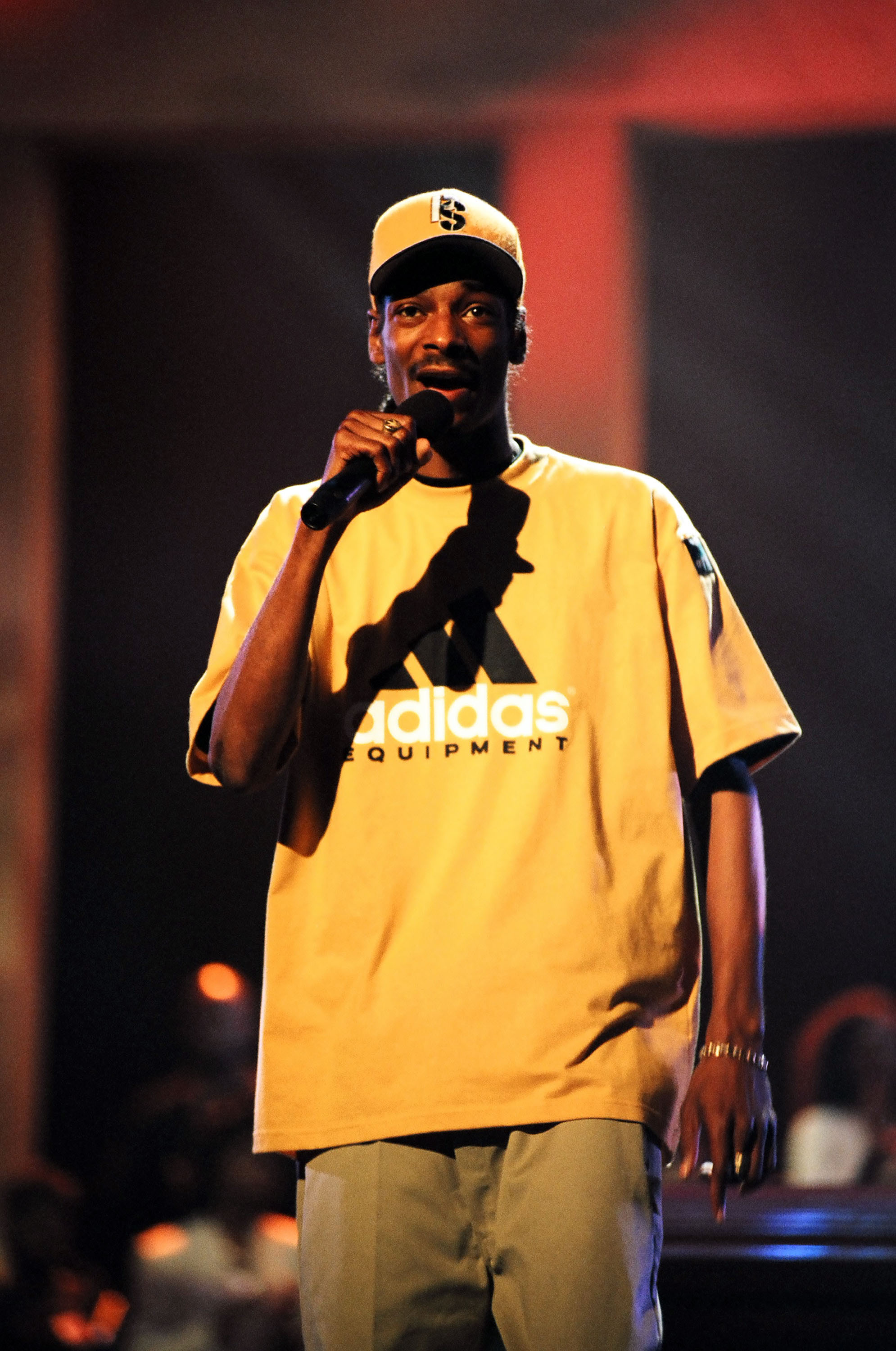Snoop Dogg is hosting the 2026 MTV VMAs — and of course, it's a West ...