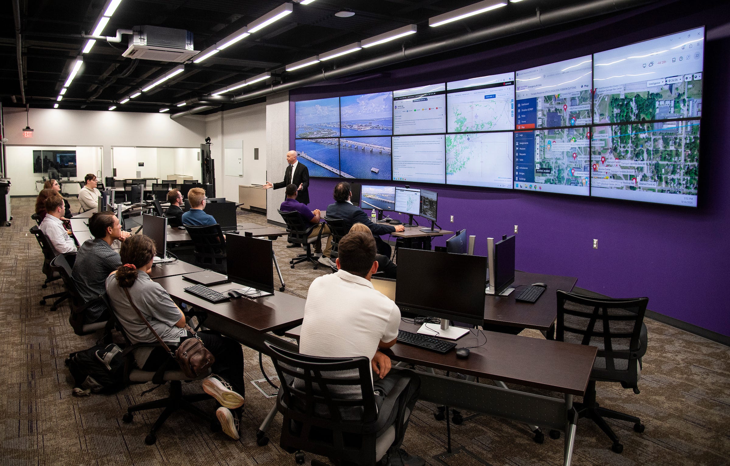 Western Illinois University unveils new training hub - AOL