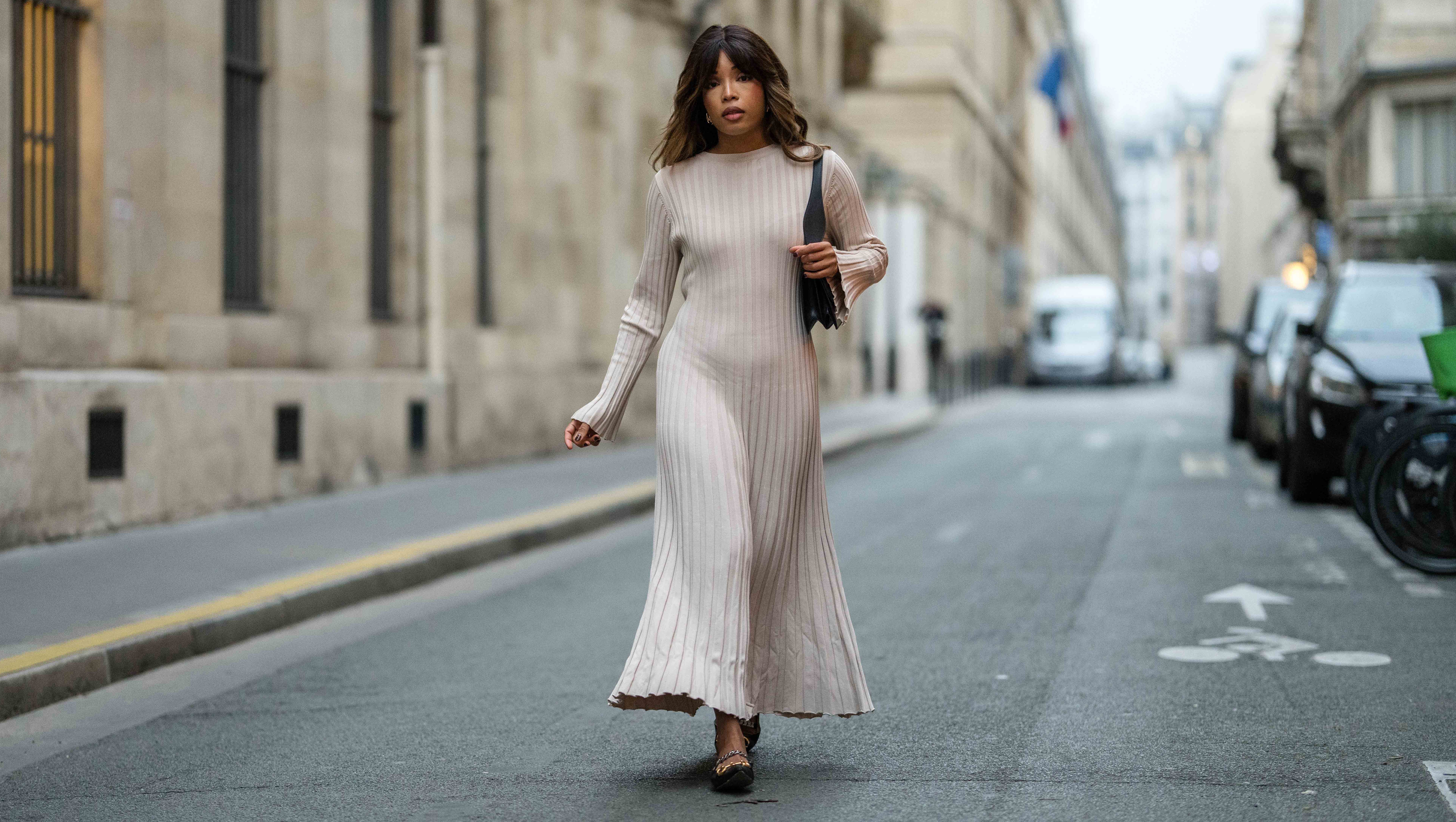amazon grey dress Is a Hidden Gem for Slimming, Tummy-Control Fall Dresses, and These 17 Are Worth It silver grey prom dress