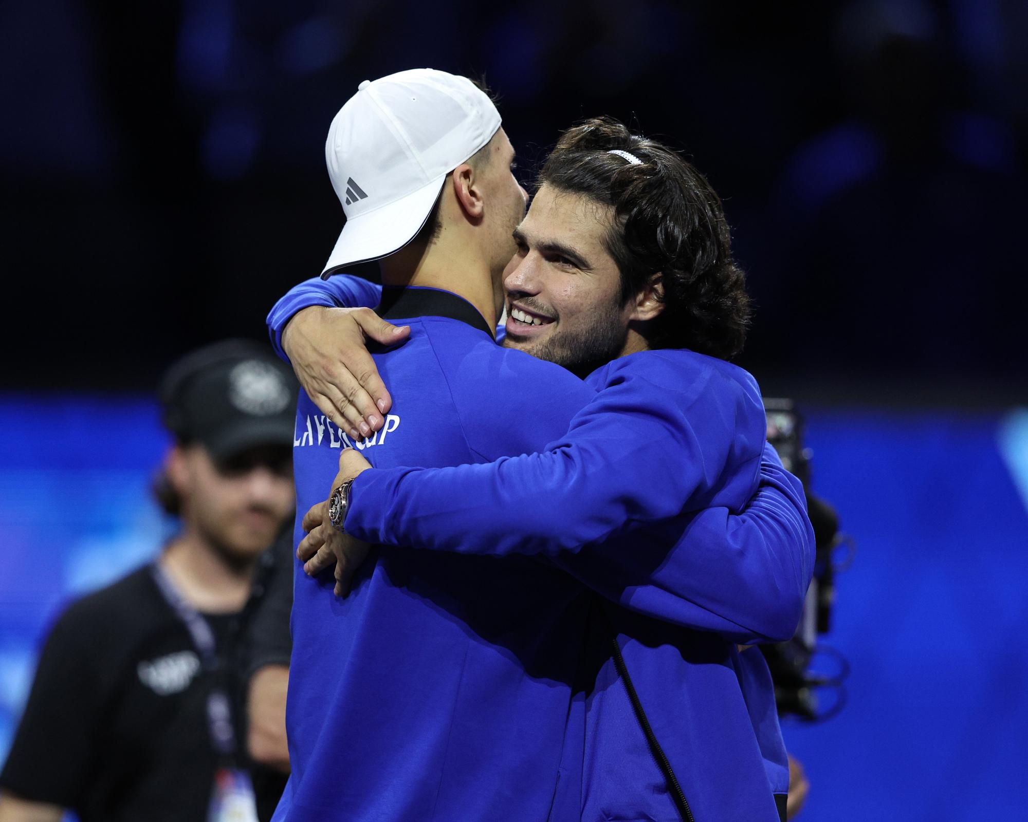 Carlos Alcaraz continues comeback as Europe take charge of Laver Cup