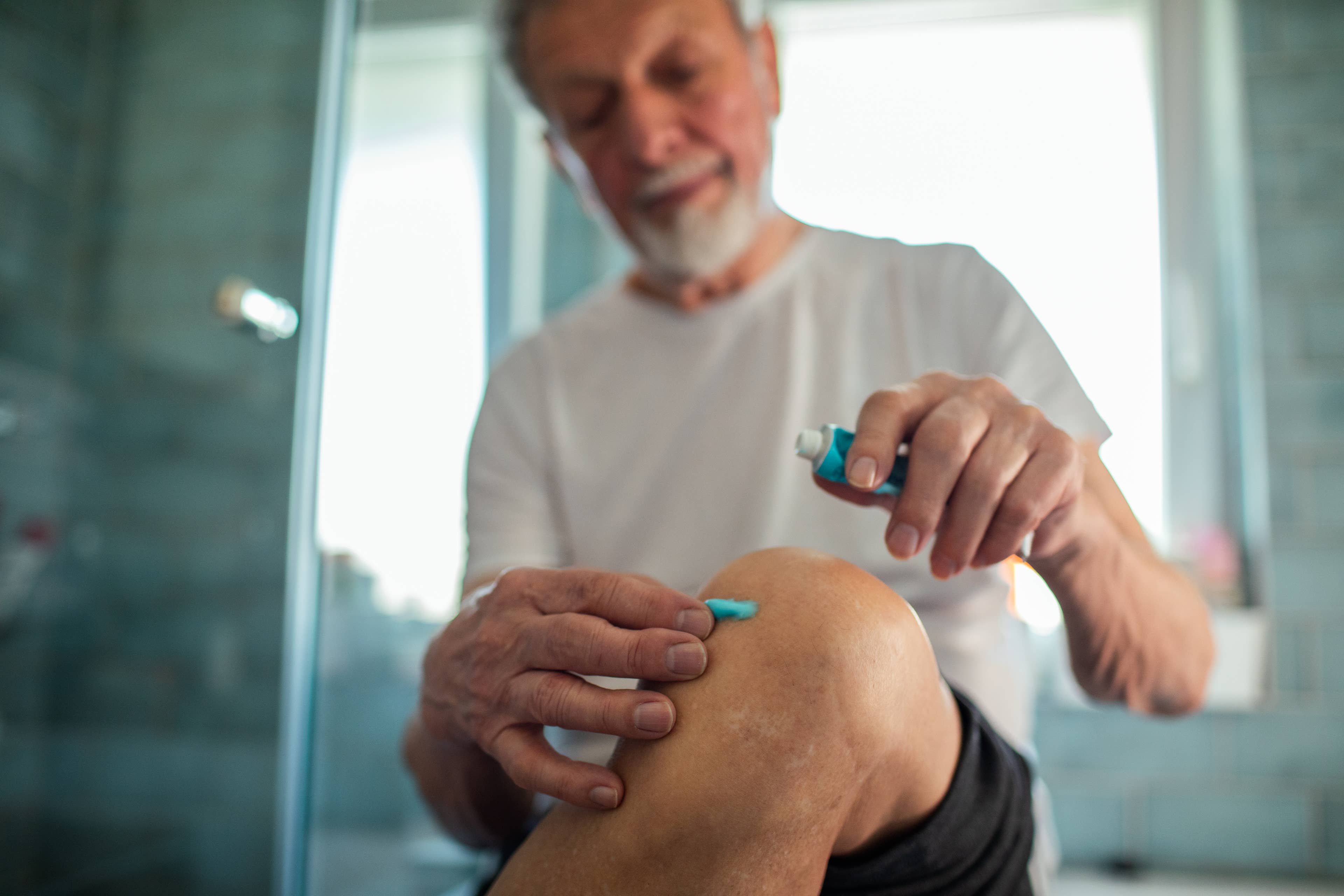 The Common Medicine Cabinet Staple That Doctors Say You Should Stop Using
