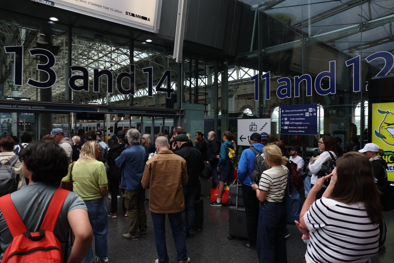 New Photo - Avanti West Coast services to be nationalised as Burnham declares ‘enough is enough’