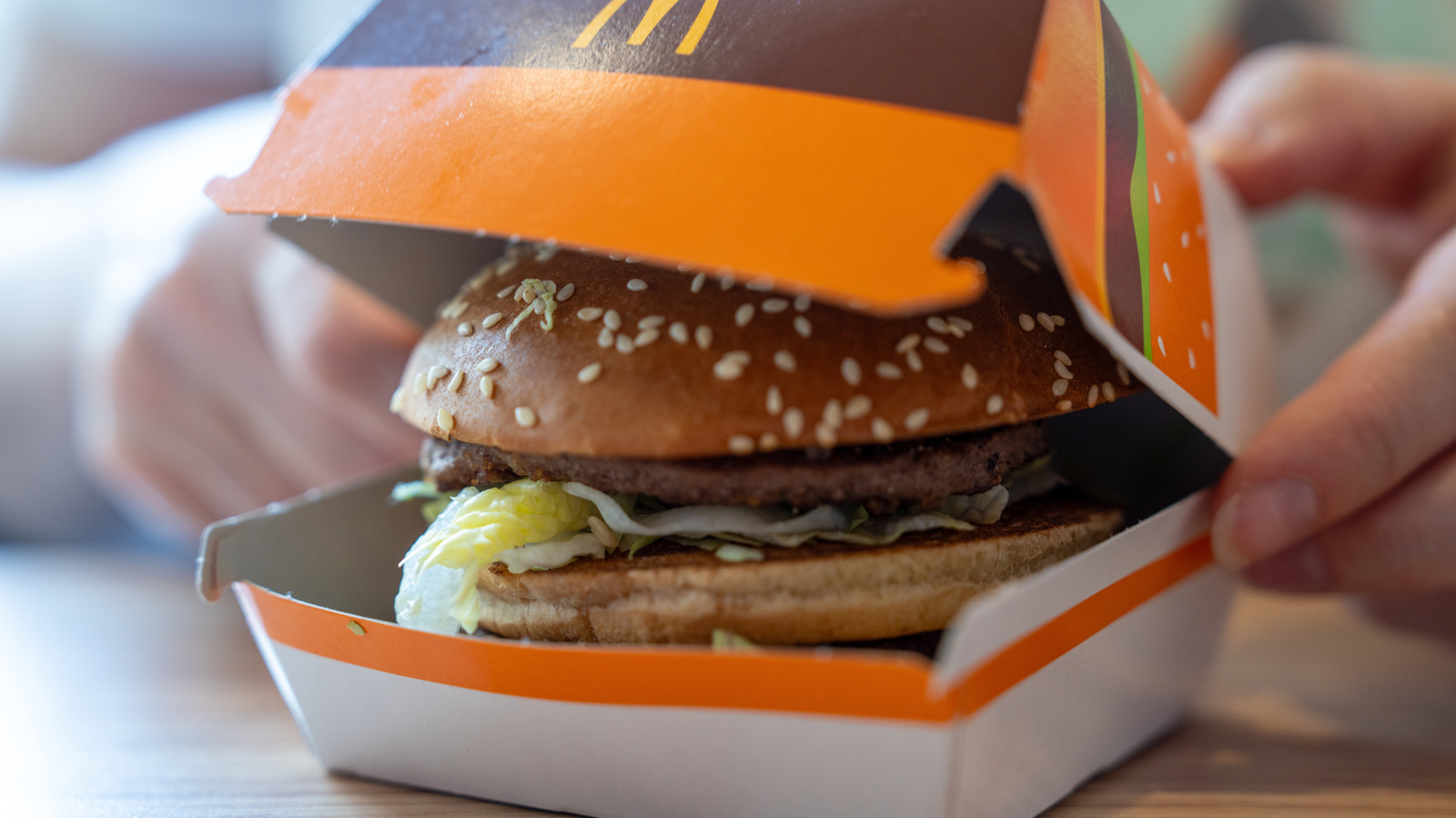 8 Fast Food Menu Items We've Lost In 2026 So Far - AOL