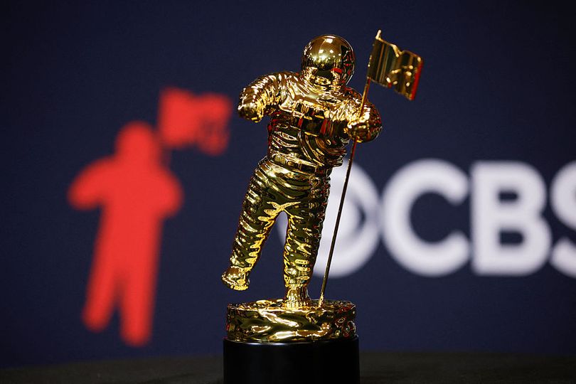 History behind the MTV VMAs iconic Moon Person trophy and the gender ...