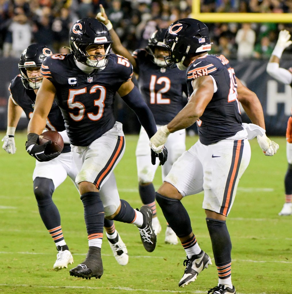 Bears Interception Jalen Hurts appears to leak play call to Bears T.J. Edwards — who ...