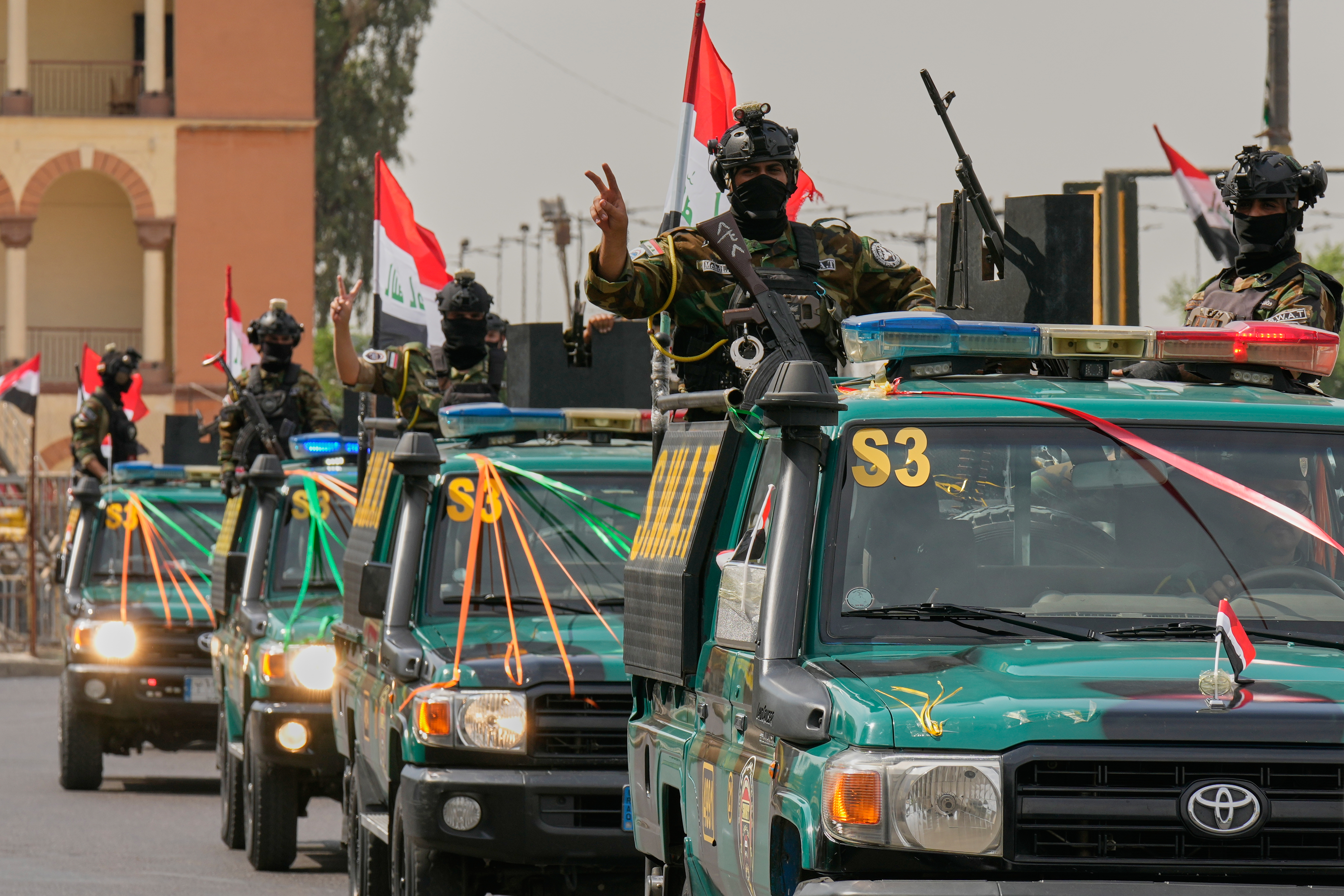 Trump hails the US military's exit from Iraq after its 12-year mission - AOL