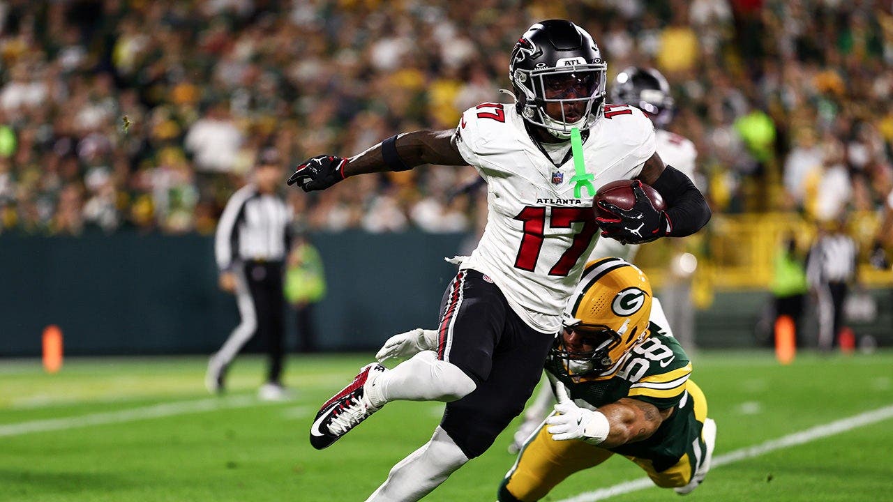 Falcons rookie Zachariah Branch says Christian faith, daily devotionals ...