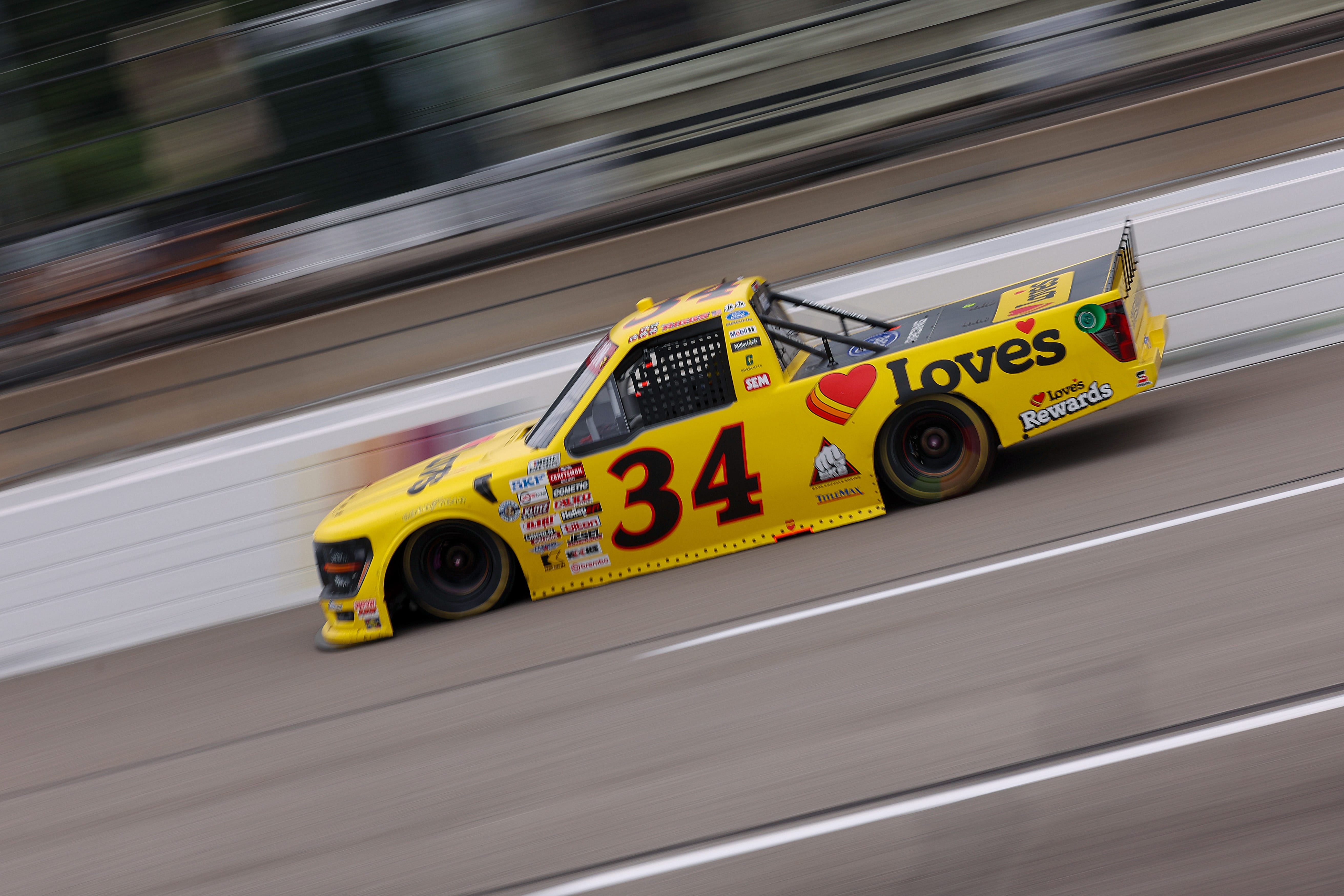 Front Row Motorsports reveals Truck lineup for 2027 NASCAR season - AOL