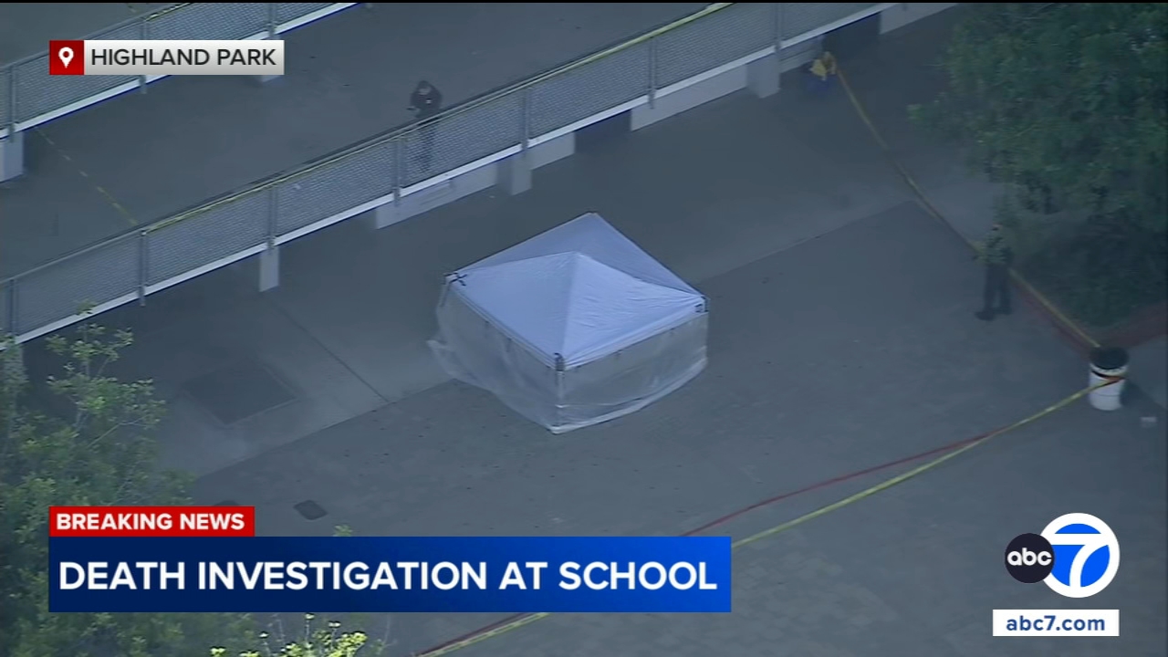 Death investigation at high school in Highland Park prompts lockdown - AOL