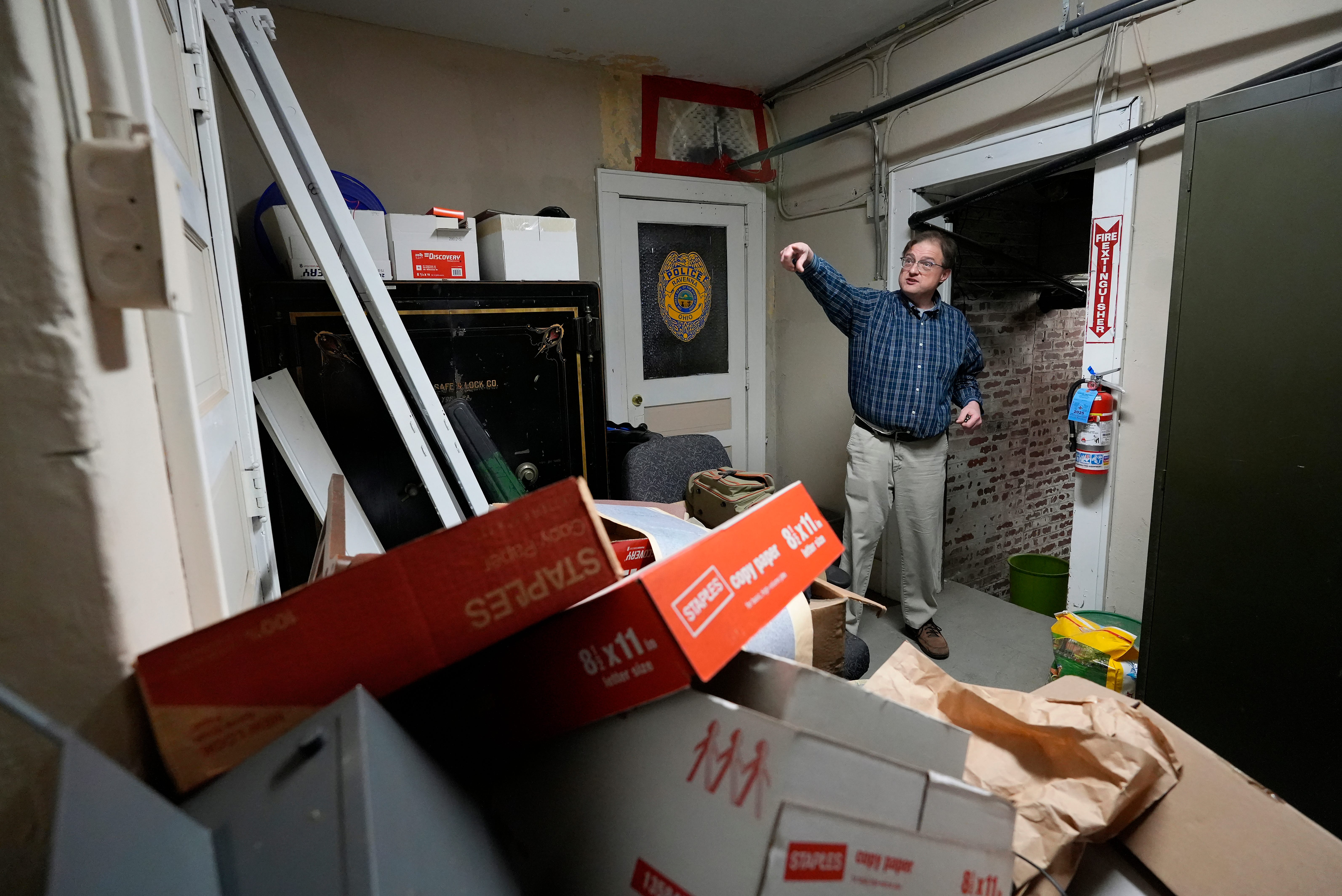 Ravenna voters face income tax for safety buildings, city hall - AOL