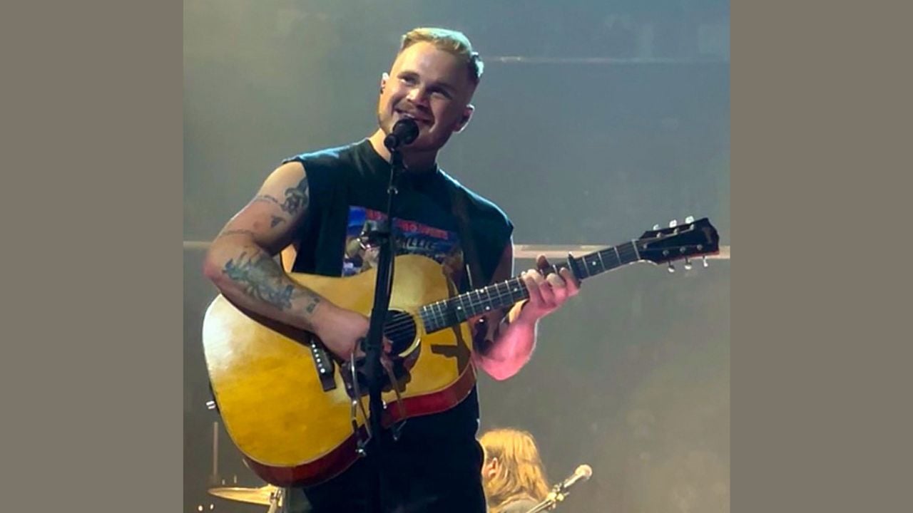 Zach Bryan Wears ‘Free Palestine’ Shirt at Gillette Stadium After ...