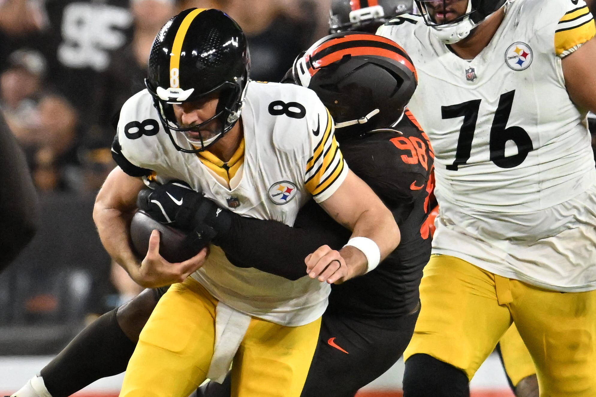 New Photo - How Cleveland exposed the fatal flaw in Pittsburgh's offense
