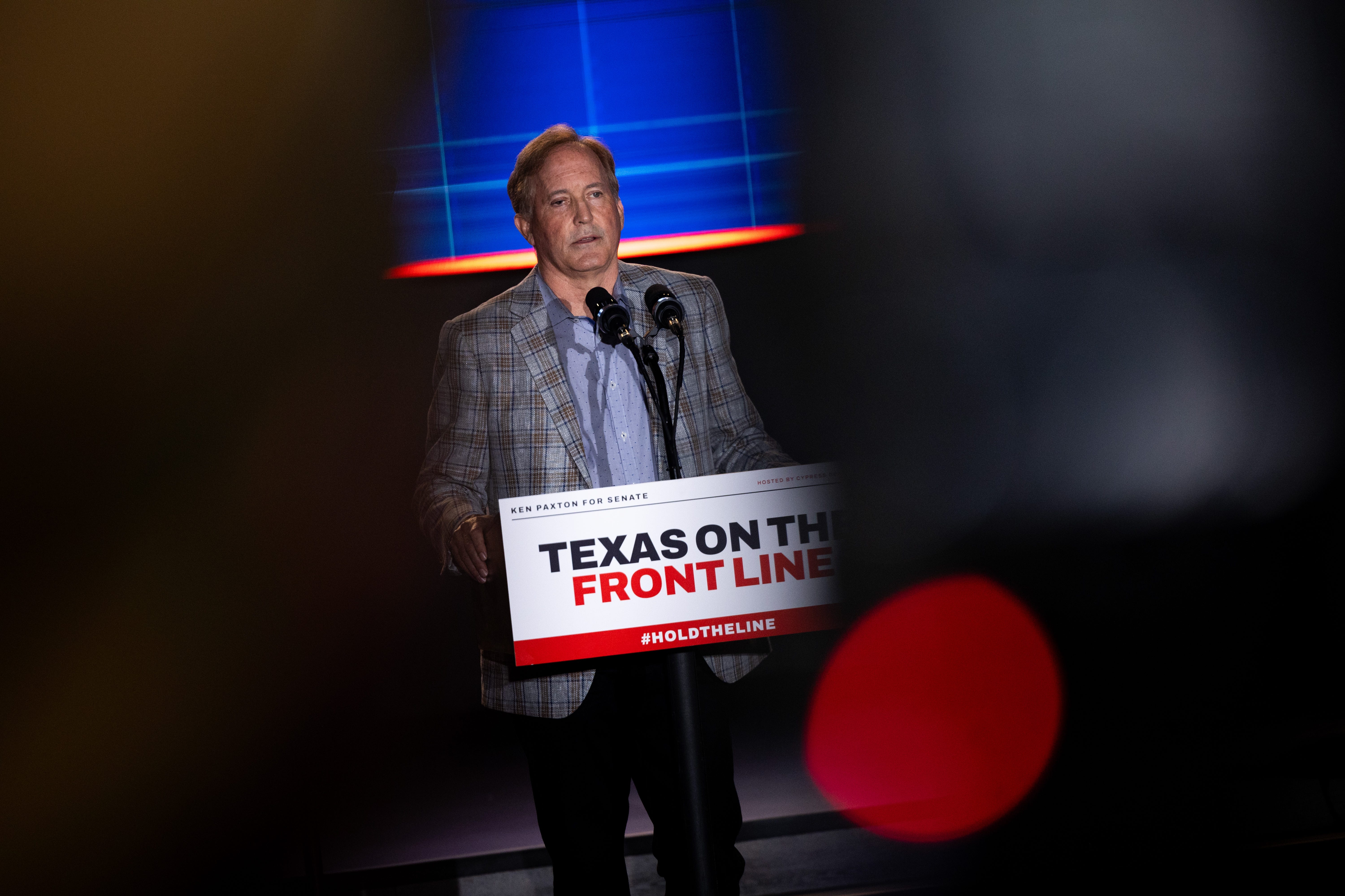 NYT poll shakes up Texas Senate, governor's races before early voting - AOL
