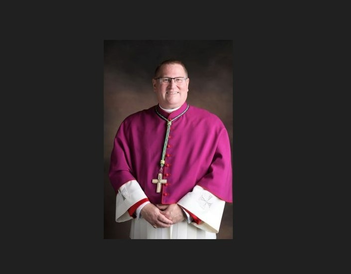 Relic Example Bishop Louis Tylka presents relic of Blessed Fulton Sheen to Pope Leo ...