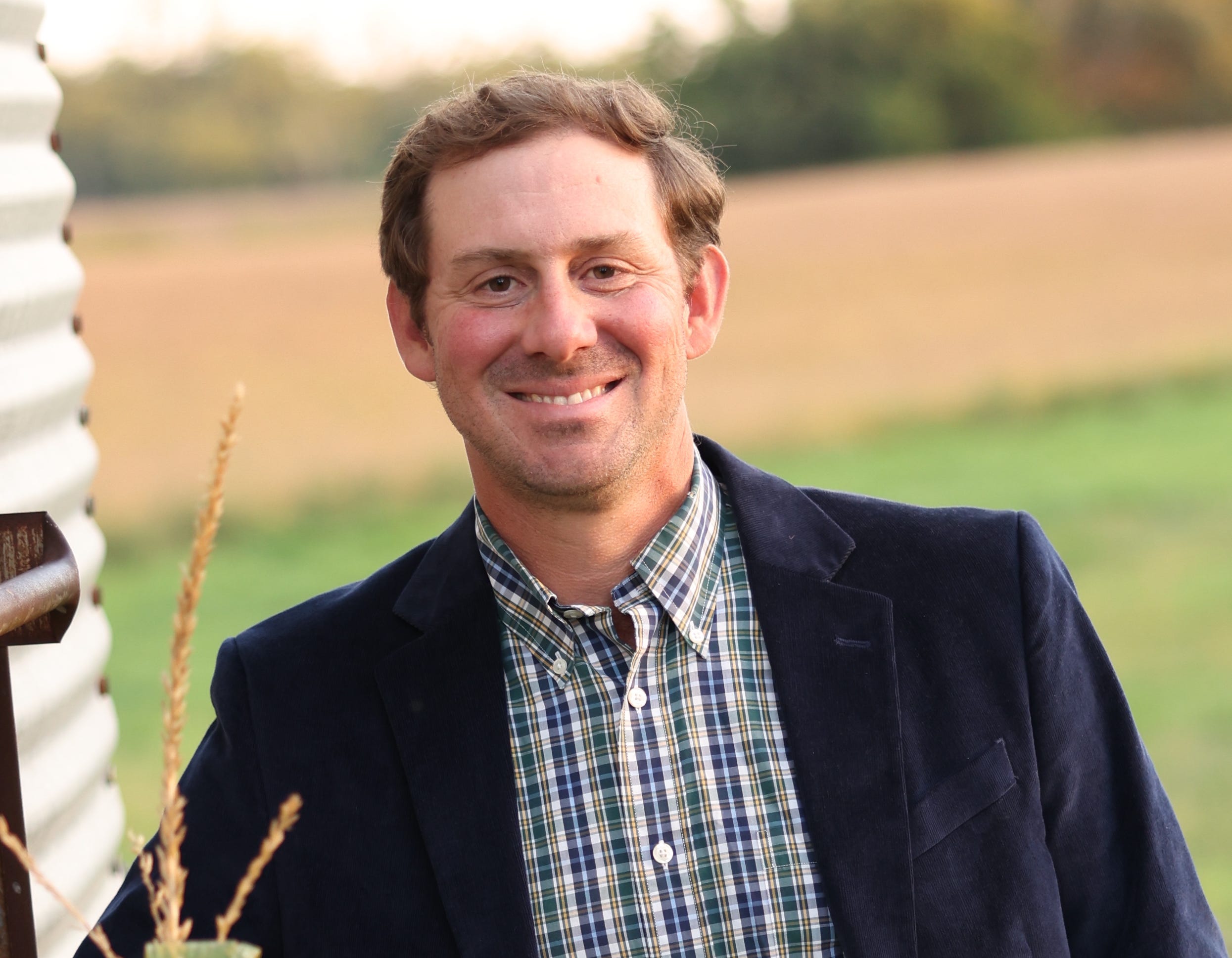 Hear Iowa 1st Congressional District candidates on tariffs, Iran war - AOL