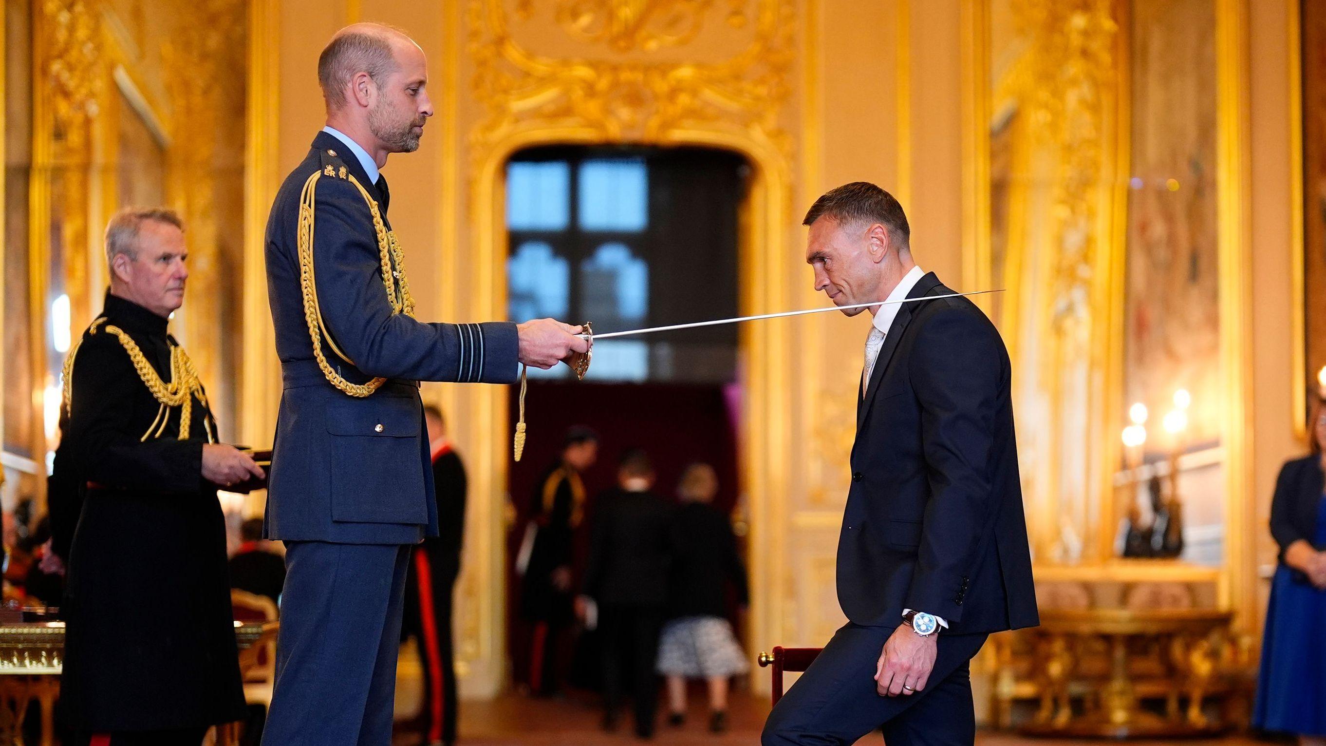 New Photo - Rob Burrow would be proud of knighthood - Sinfield