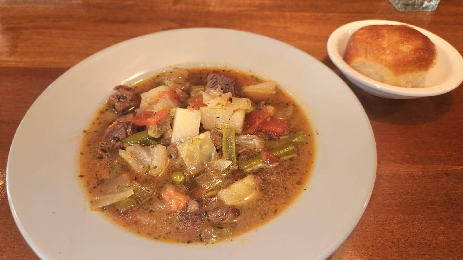 The Kentucky Comfort Food Spot Locals Swear By All Winter - AOL
