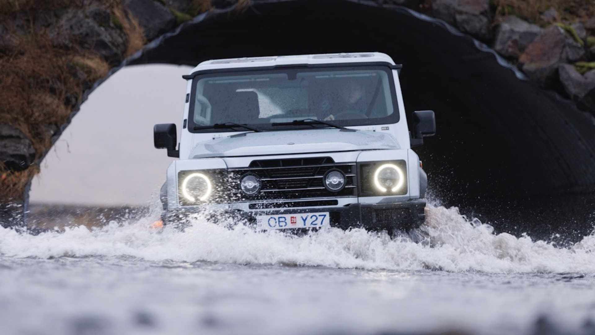 Land Rover Defender Base Model Costco Lets You Save $3,000 On The Rugged Defender Successor Land Rover ...