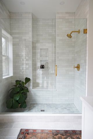 Designers Say This Tile Trend Always Looks Tacky, No Matter How You ...