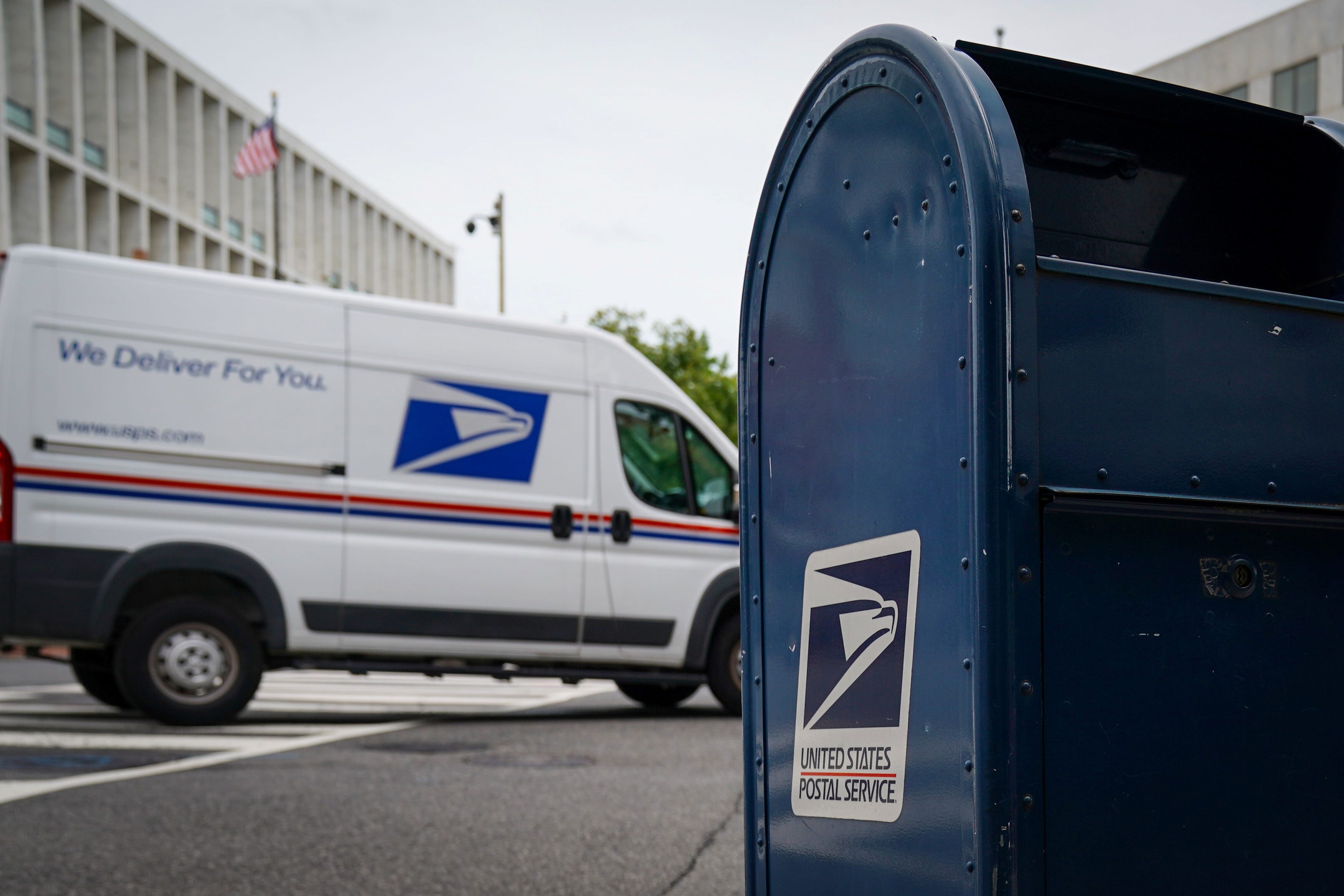 What's open, closed on Columbus Day 2026? Banks, mail, stock market and