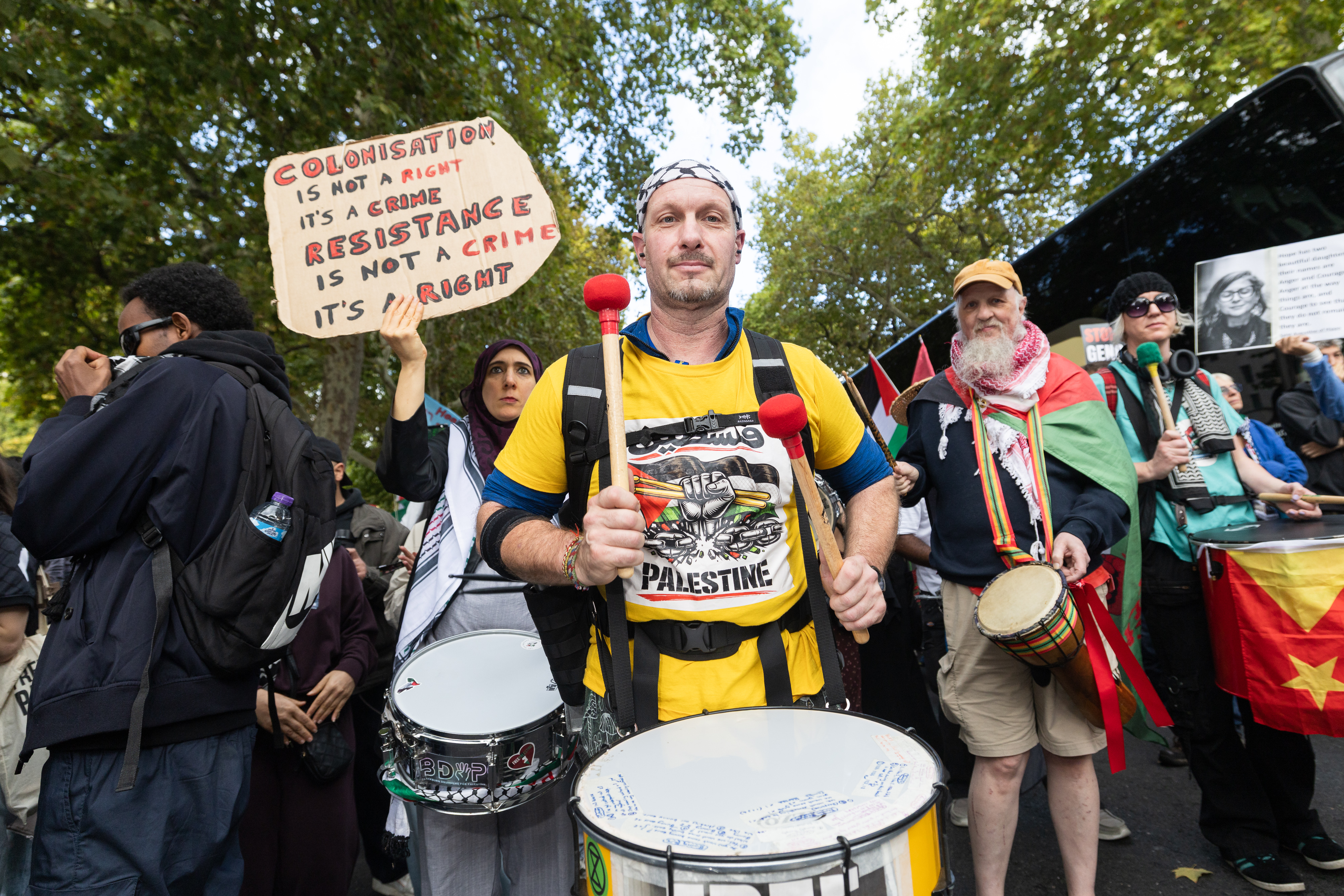 Professinal Cop London protests LIVE: Arrests made as protesters clash with police on ...