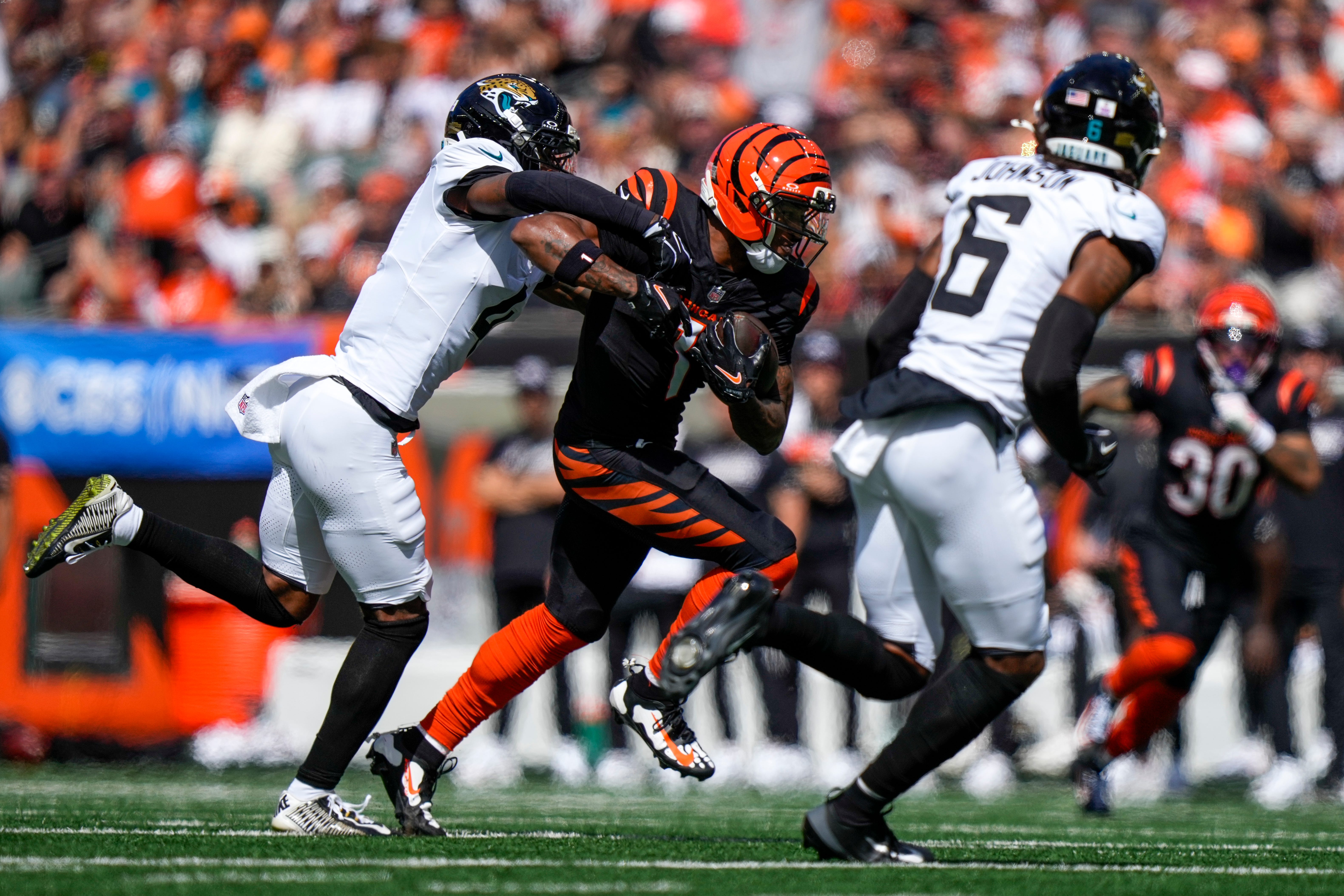 Jaguars' Ventrell Miller not fined for hit of Bengals' Ja'Marr Chase - AOL