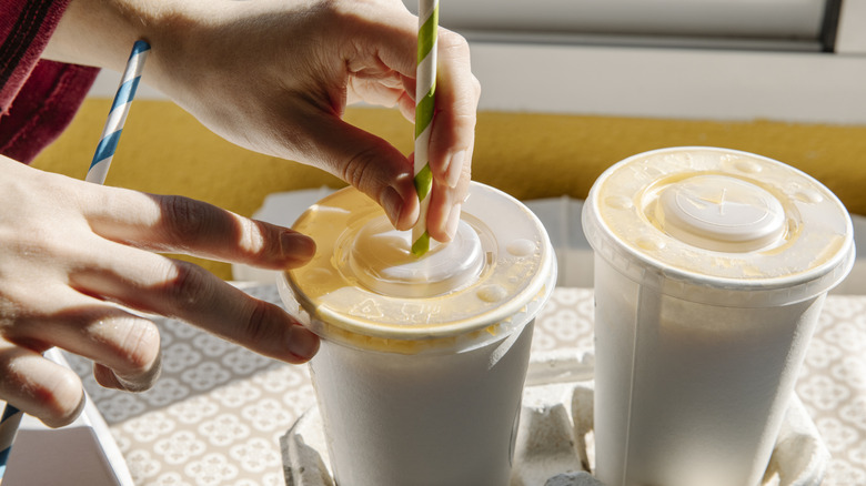 This Chicago Fast Casual Restaurant Is The Reason We Have Cake Shakes - AOL